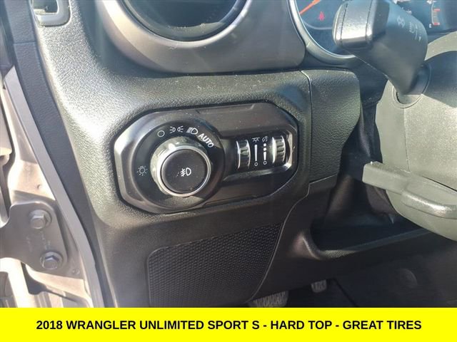 Used 2018 Jeep Wrangler Unlimited Sport S image 15