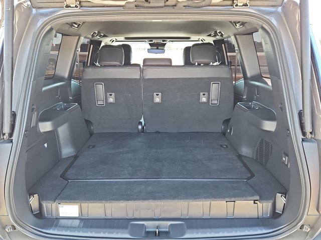 Used 2024 Toyota Land Cruiser image 6