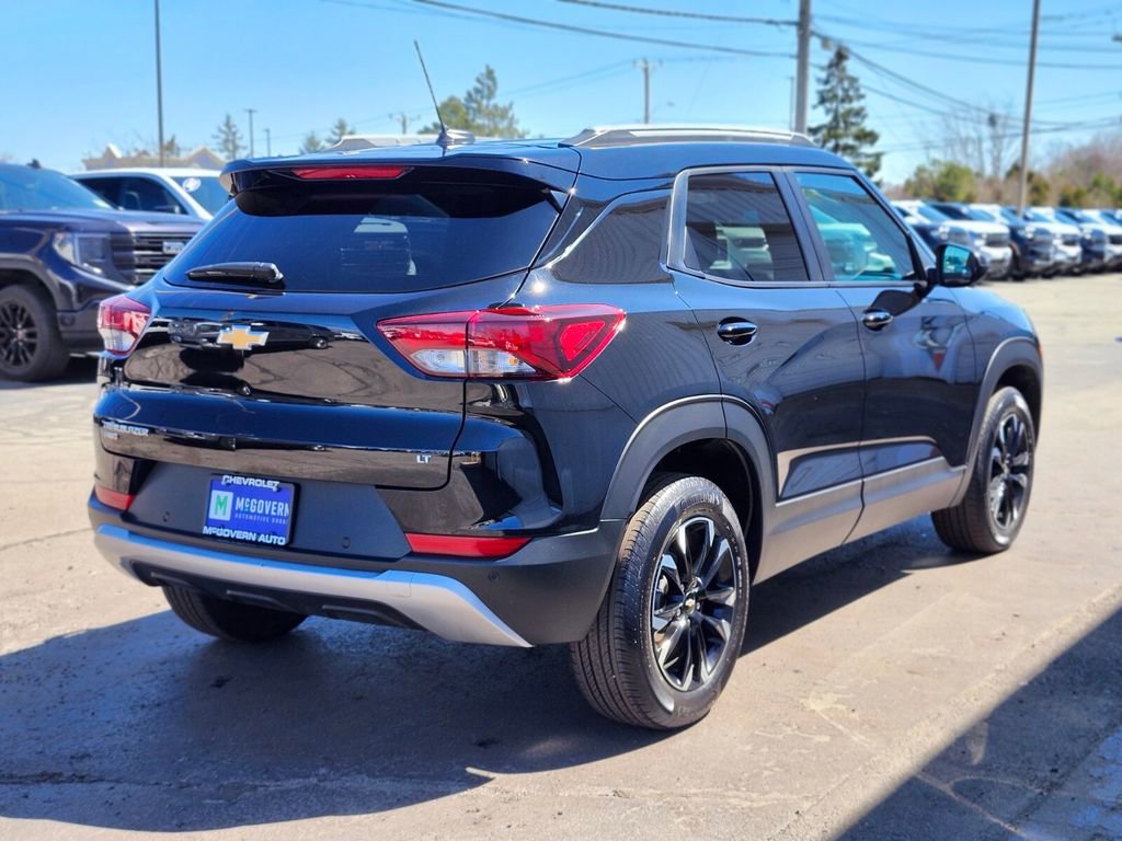 Used 2023 Chevrolet TrailBlazer LT w/ Convenience Package image 5