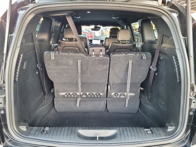 Certified 2025 Chrysler Pacifica Select image 19