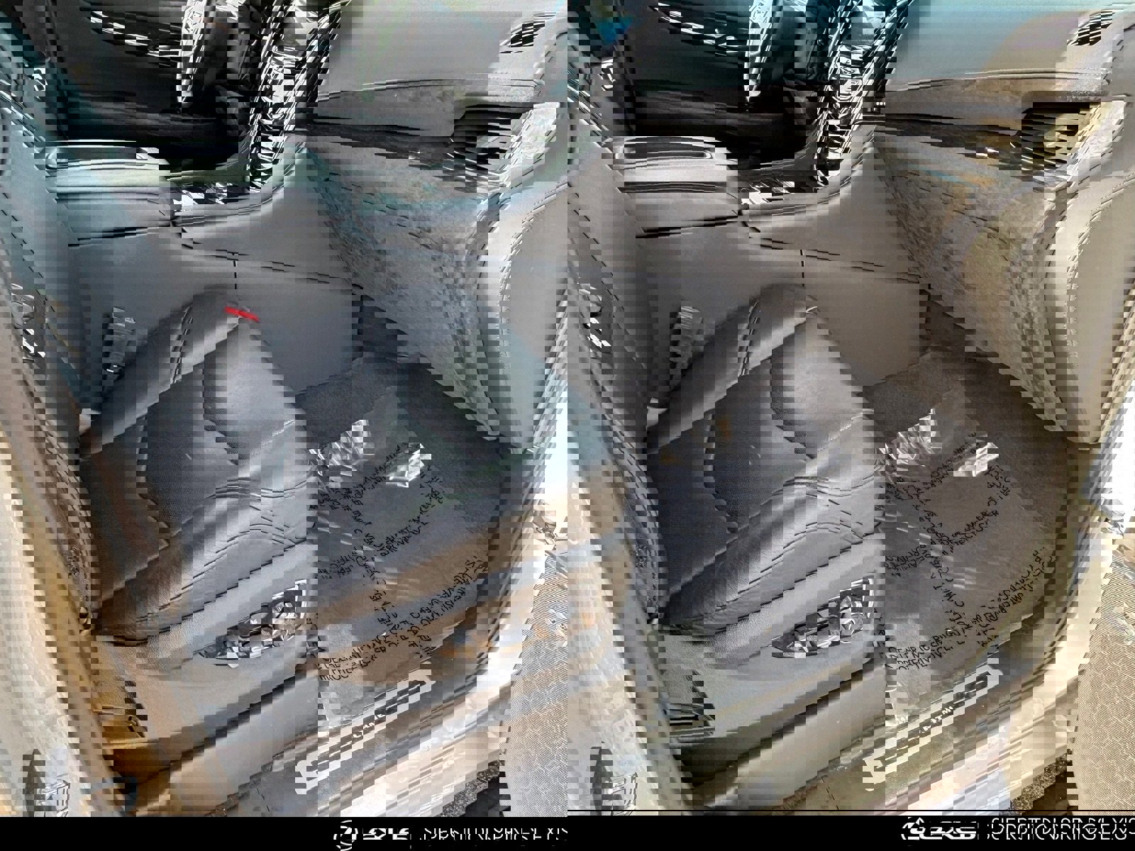 Used 2020 Cadillac Escalade ESV Platinum image 12