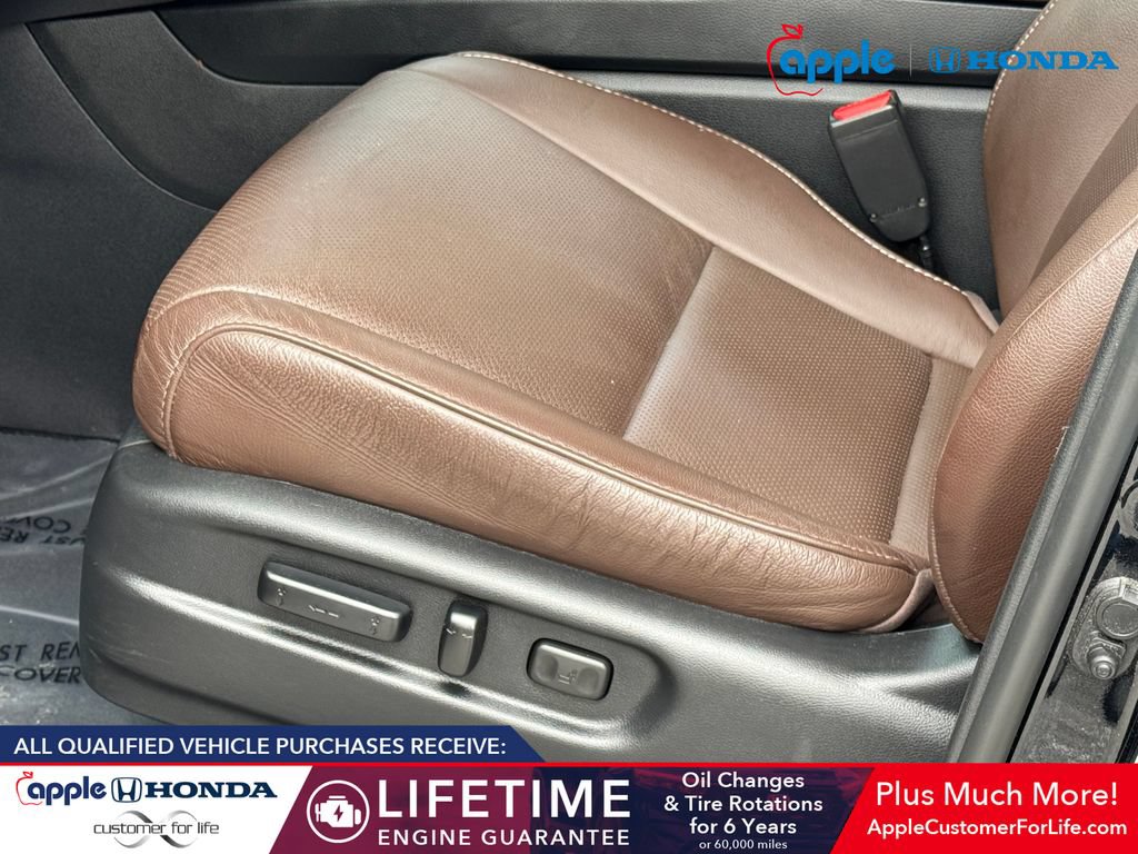 Used 2025 Honda Passport EX-L image 8