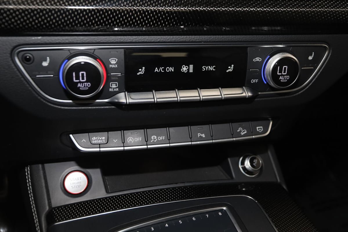Used 2018 Audi SQ5 Premium Plus AWD/4WD image 32
