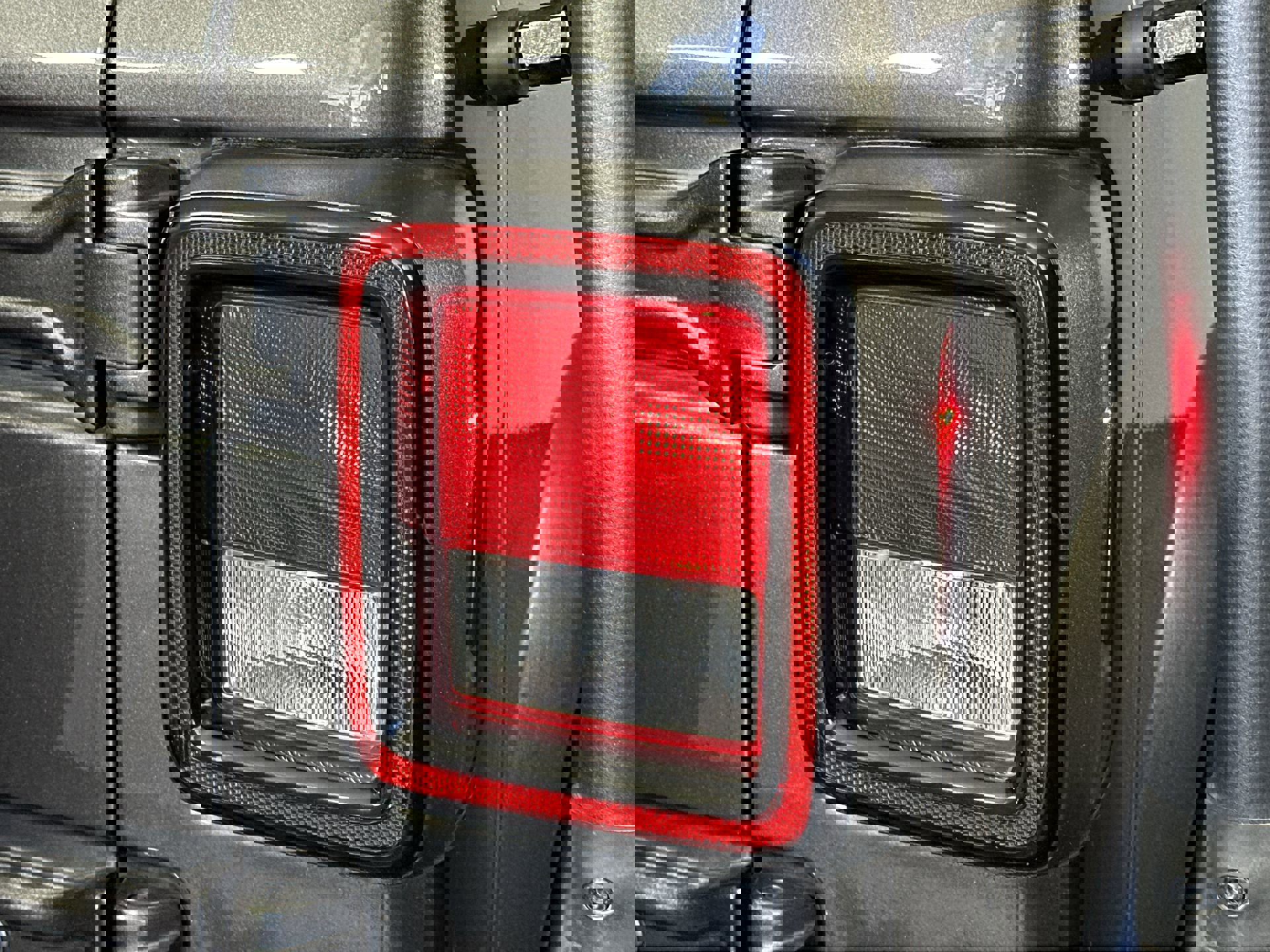 Used 2020 Jeep Wrangler Unlimited Sport S image 29