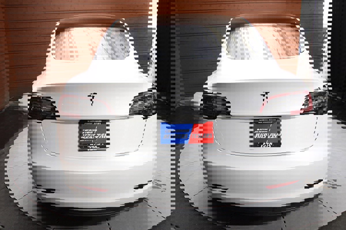 Used 2023 Tesla Model 3 Long Range image 11
