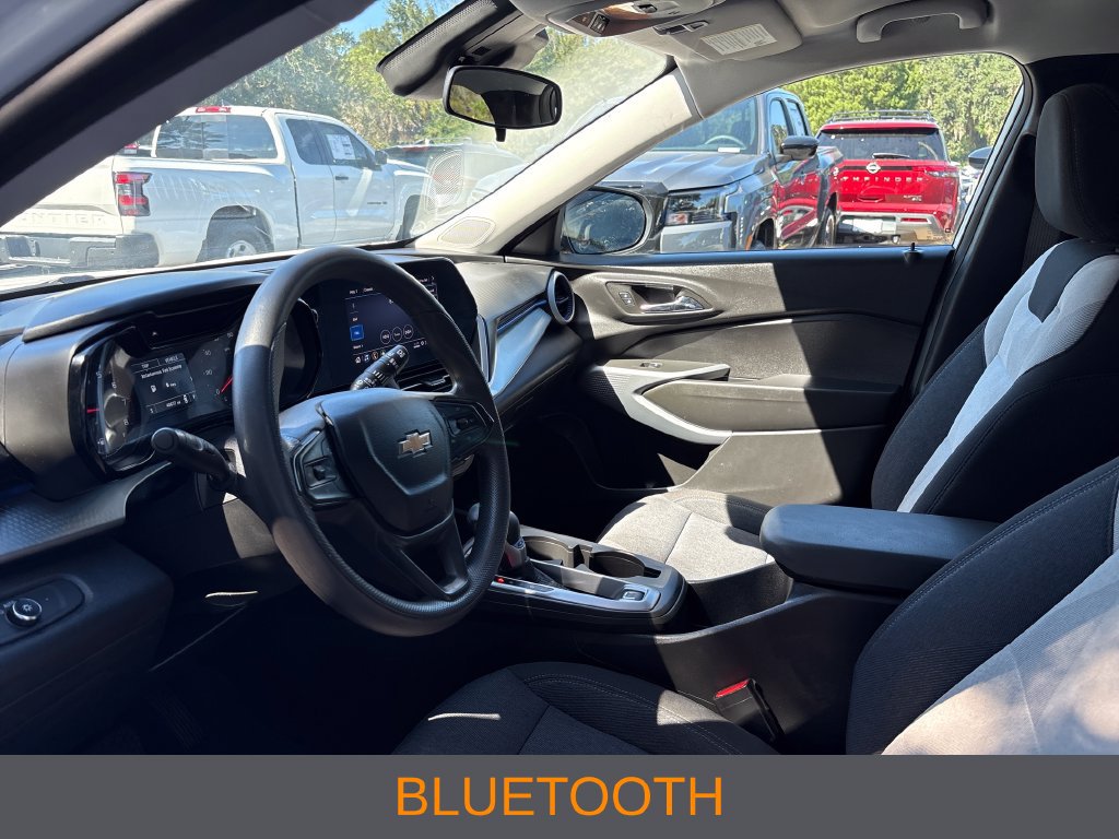 Used 2024 Chevrolet Trax LS FWD image 5