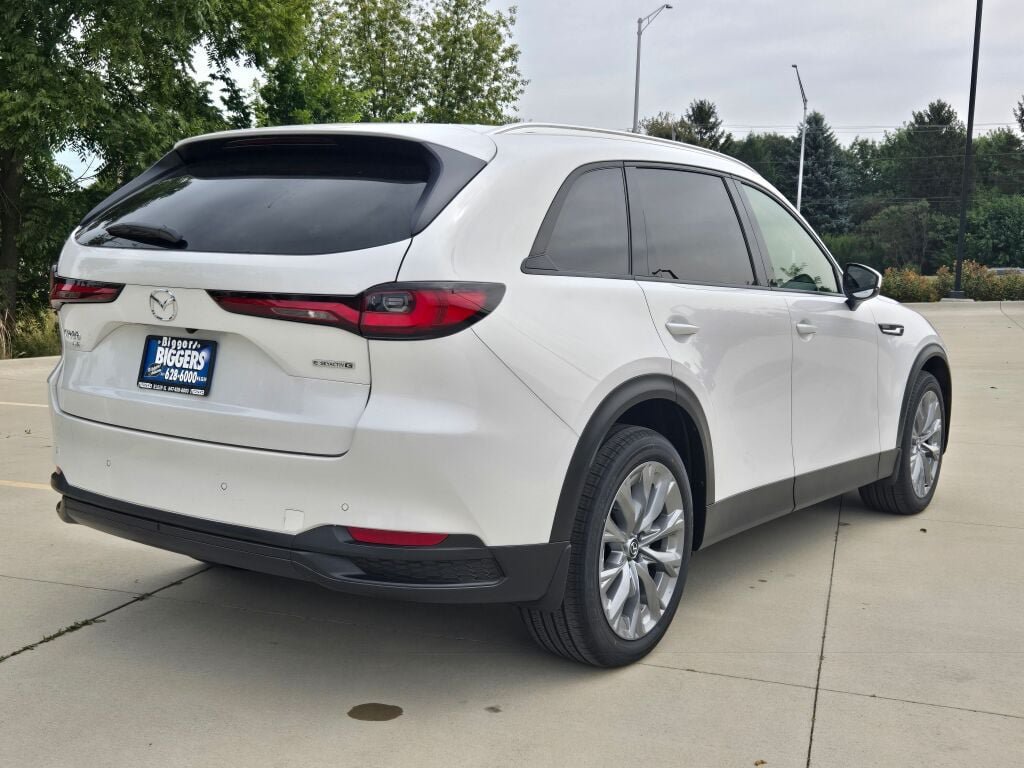 New 2026 MAZDA CX-90 3.3 Turbo w/ Preferred Package AWD/4WD image 13