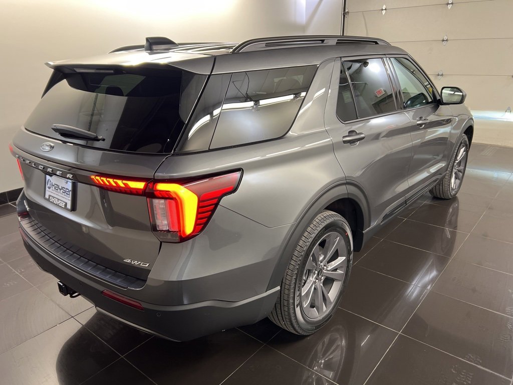 New 2026 Ford Explorer Active image 6