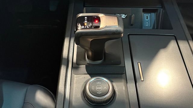 Used 2024 GMC Hummer EV 3X image 38