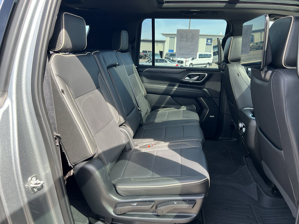 Certified 2023 GMC Yukon XL SLT AWD/4WD image 25