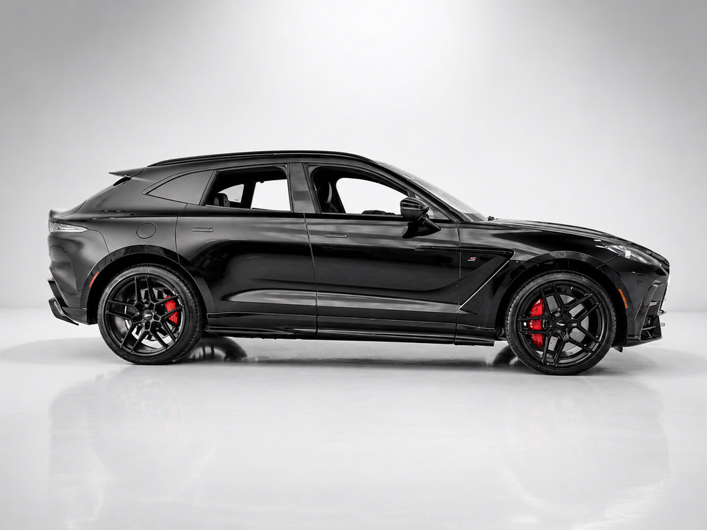 New 2026 Aston Martin DBX 707 AWD/4WD image 7