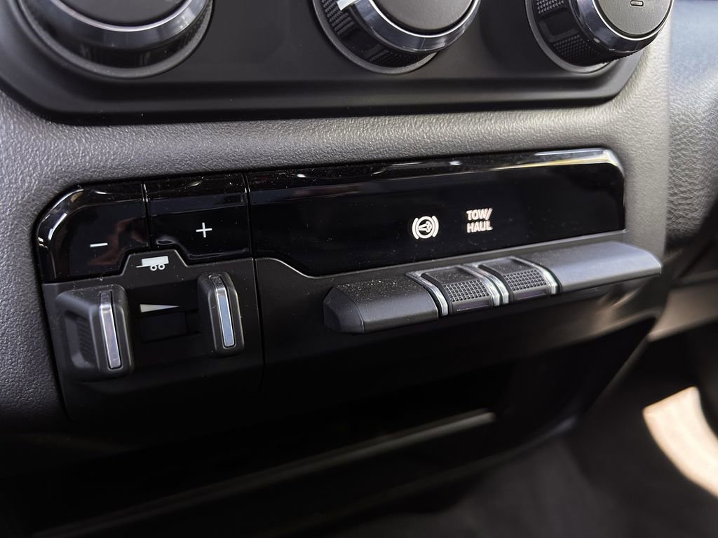 Used 2024 RAM 2500 Big Horn image 22