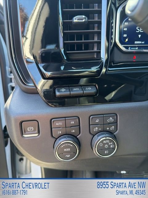 Used 2023 Chevrolet Silverado 1500 ZR2 w/ Technology Package AWD/4WD image 24