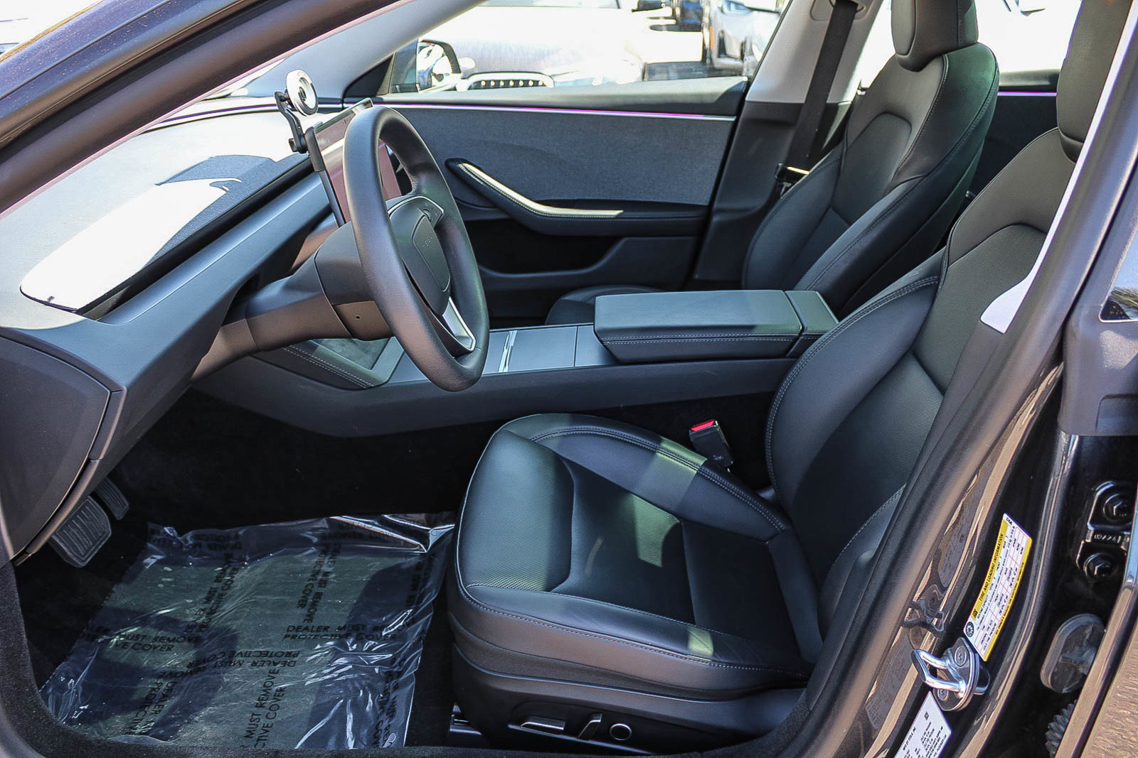 Used 2025 Tesla Model 3 Long Range image 17