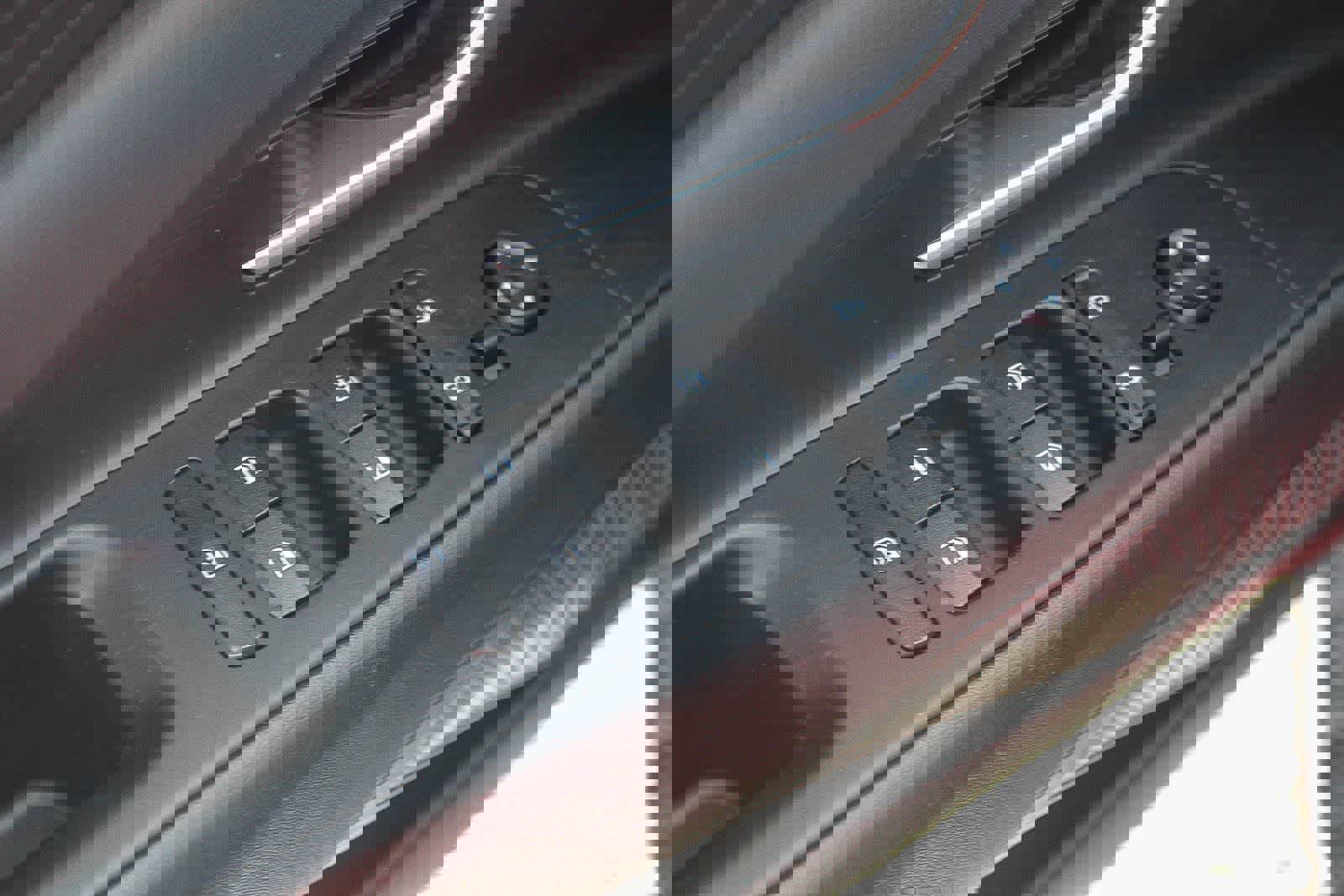 Certified 2023 Hyundai Elantra SEL image 26