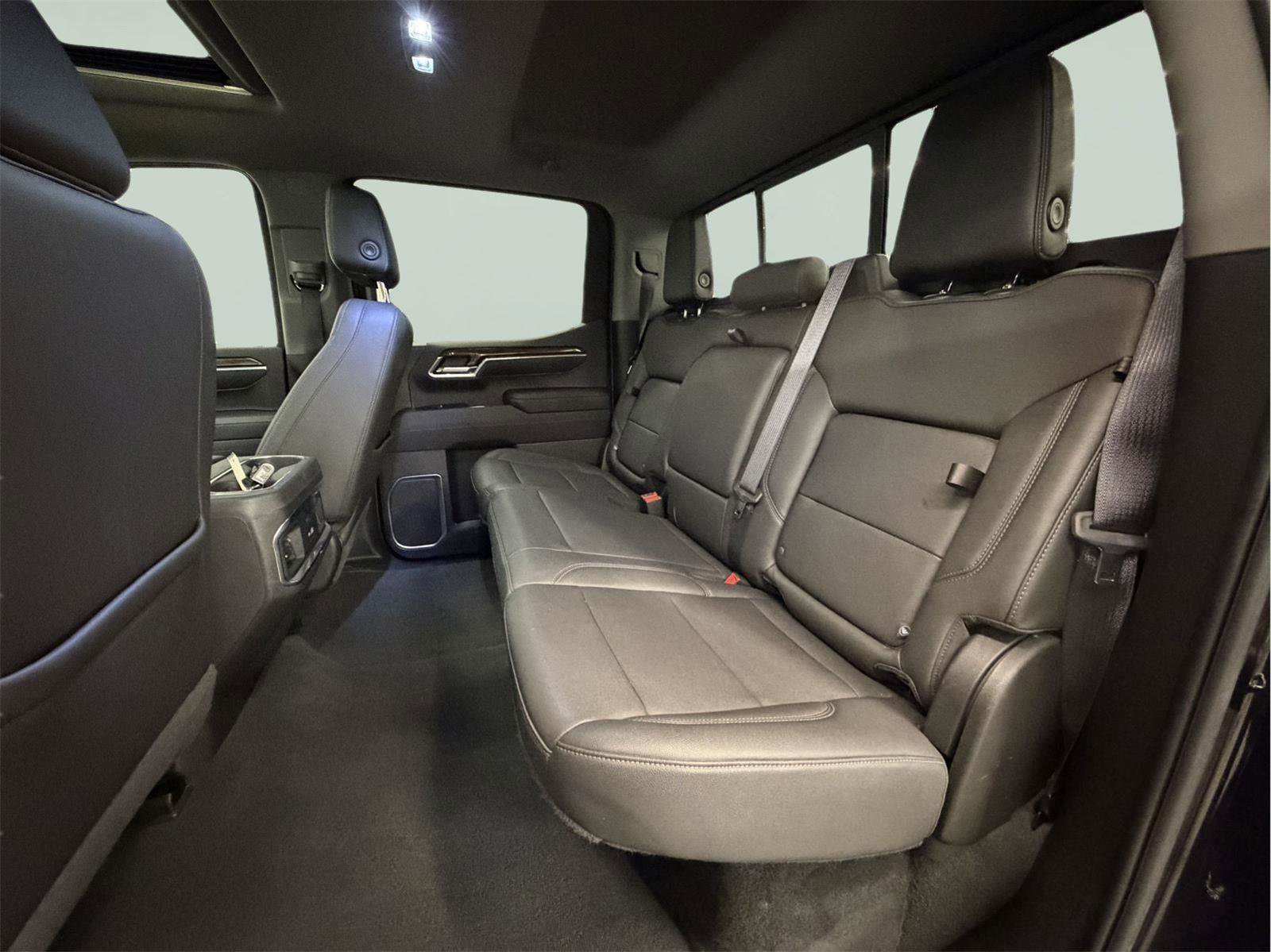 Certified 2022 GMC Sierra 1500 Elevation w/ Elevation Premium Package AWD/4WD image 28