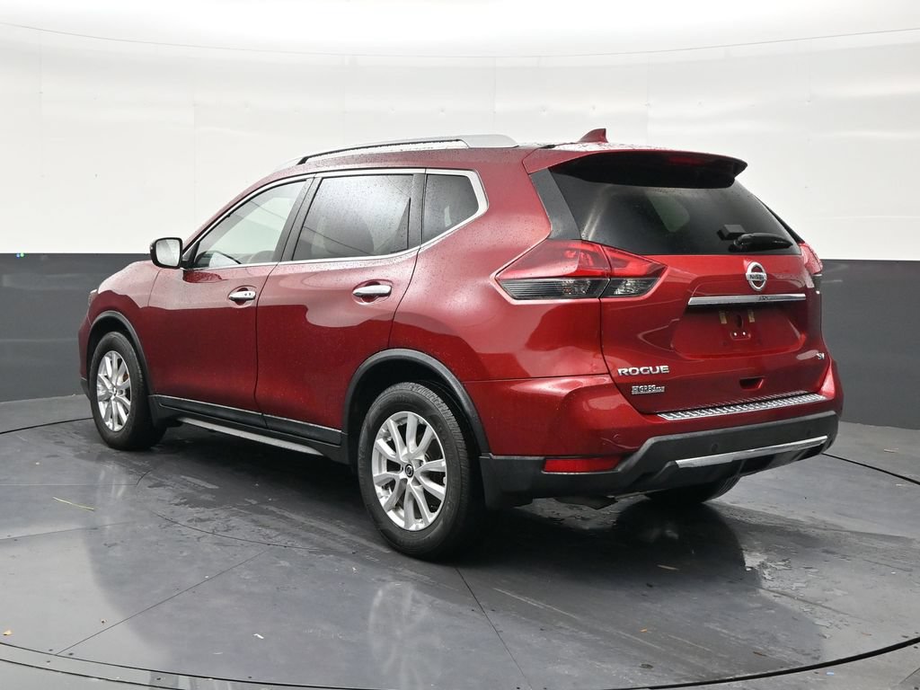 Used 2020 Nissan Rogue SV FWD image 3