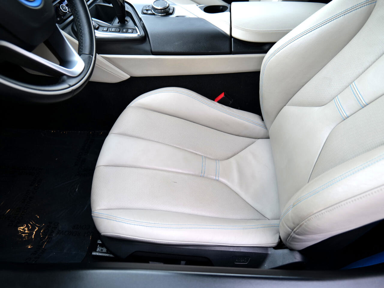 Used 2015 BMW i8 image 17