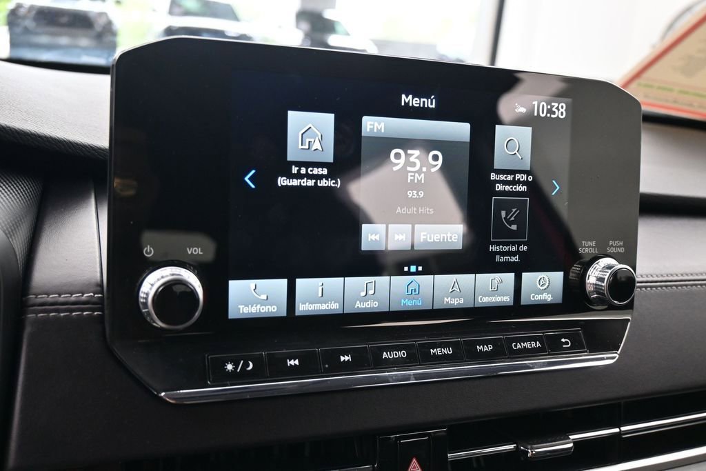 Used 2024 Mitsubishi Outlander SE Black Edition FWD image 18