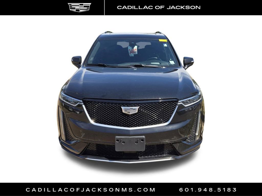 Used 2024 Cadillac XT6 Sport w/ Platinum Package image 7
