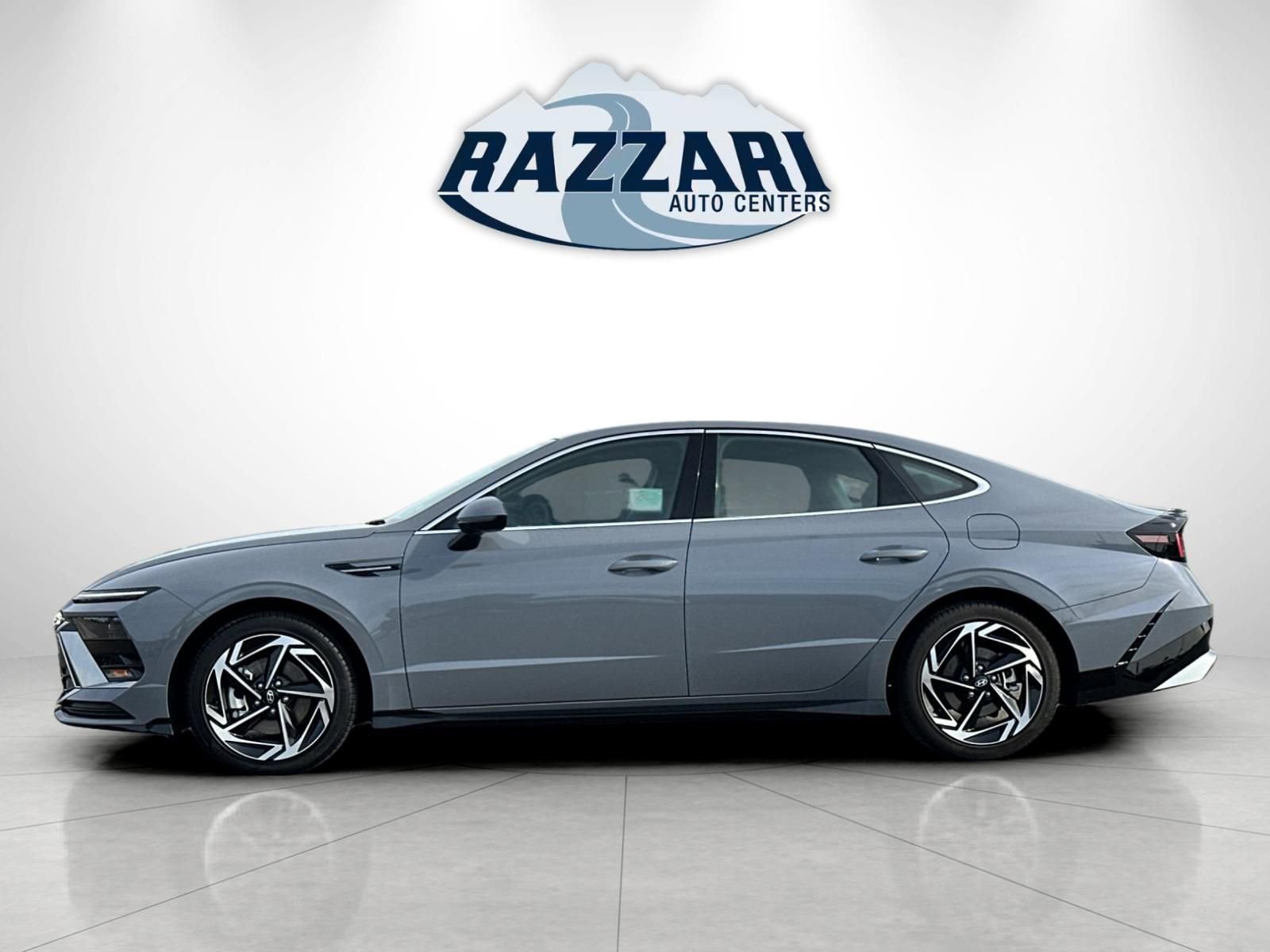 Used 2024 Hyundai Sonata SEL w/ Convenience Package image 6