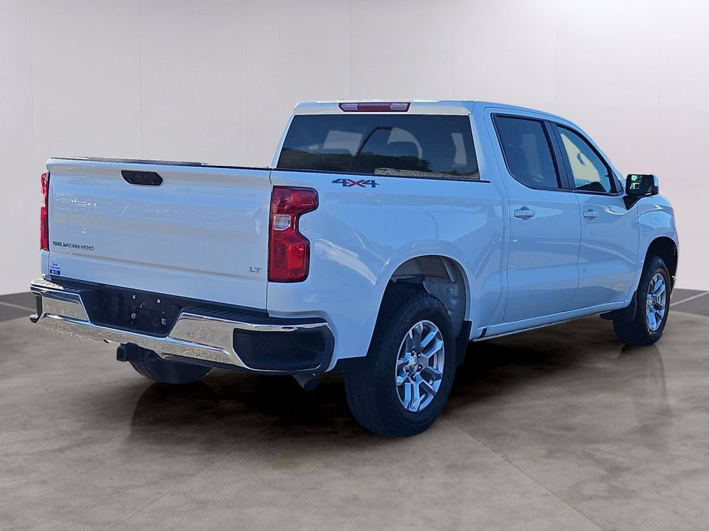 Used 2023 Chevrolet Silverado 1500 LT AWD/4WD image 4