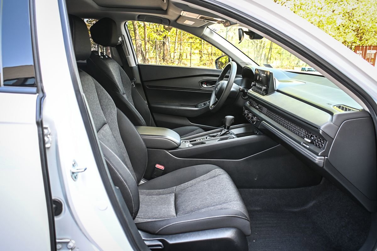 Used 2024 Honda Accord EX image 17