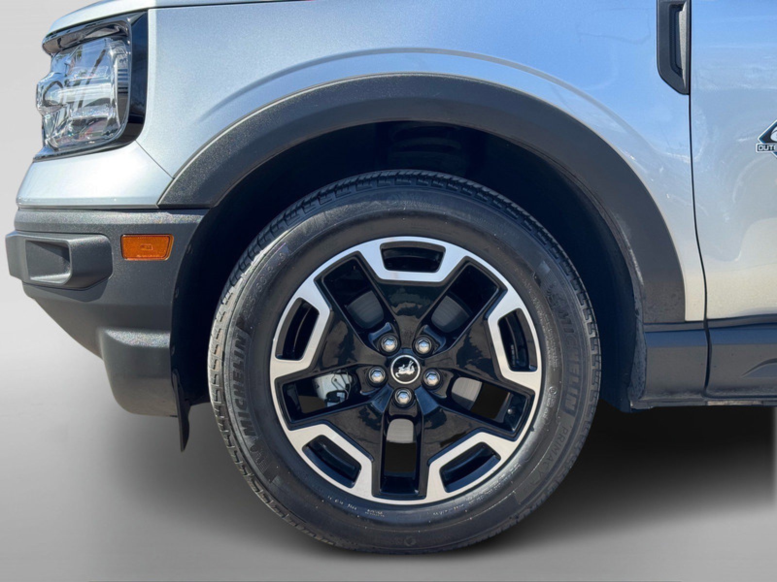 Used 2023 Ford Bronco Sport Outer Banks w/ Tech Package image 10