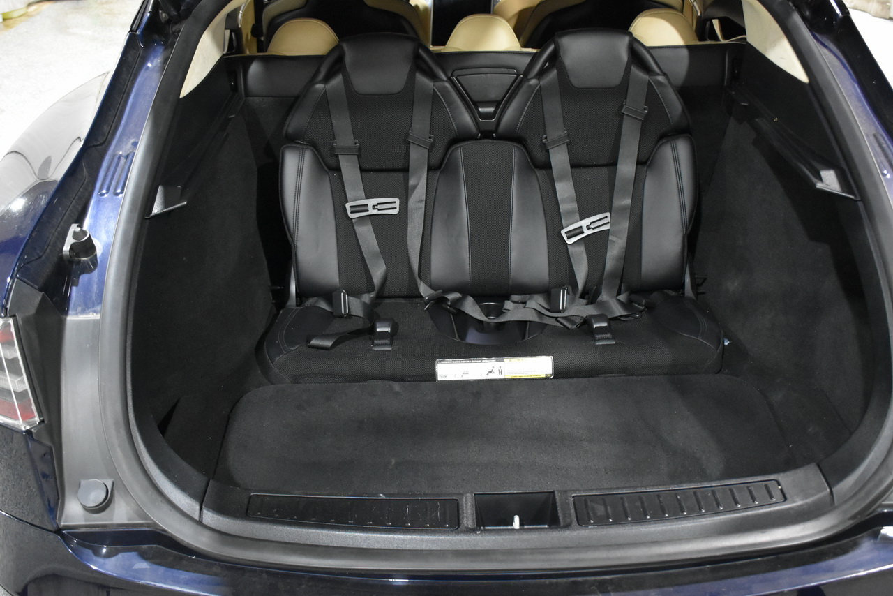 Used 2013 Tesla Model S Performance image 31