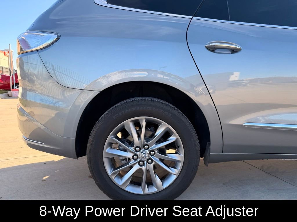Used 2023 Buick Enclave Avenir FWD image 10