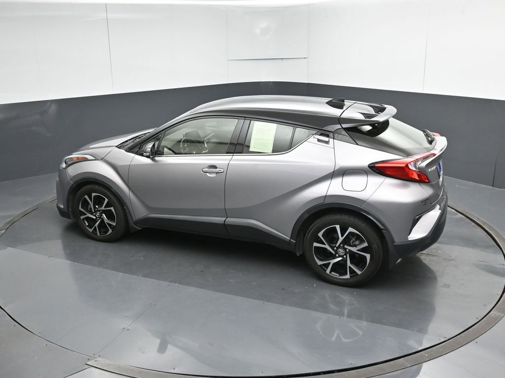 Used 2019 Toyota C-HR Limited FWD image 49