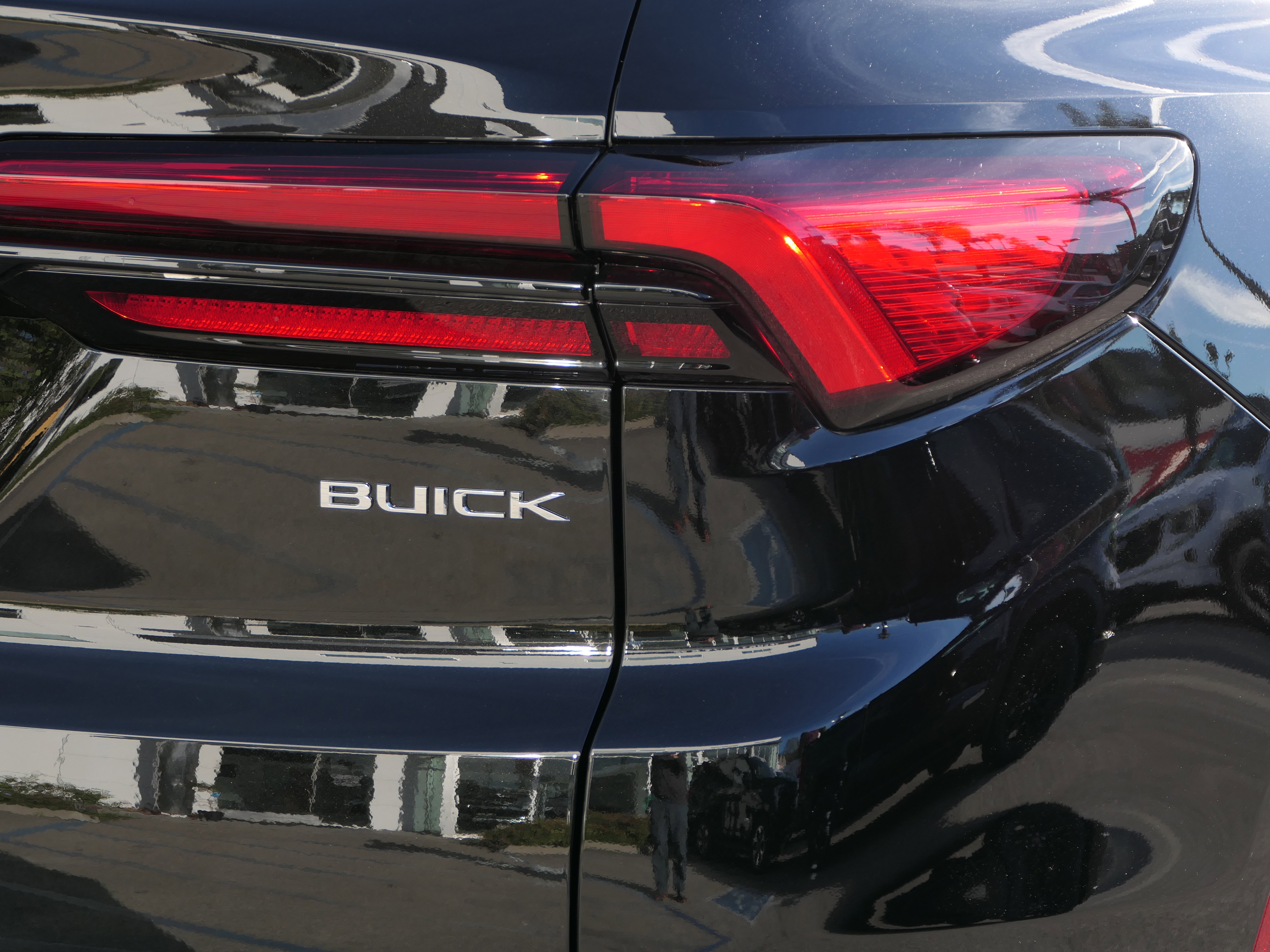 New 2026 Buick Enclave Sport Touring w/ Power Package image 6