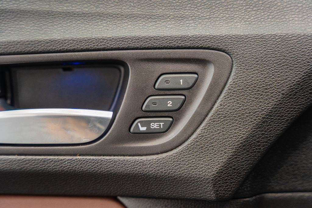 Used 2016 Acura TLX V6 w/ Technology Package image 37