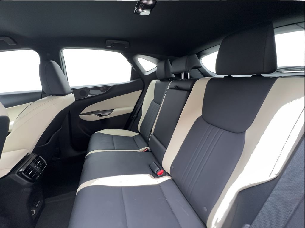 Used 2024 Lexus NX 250 FWD w/ Towing Package (2000 Lbs) image 25