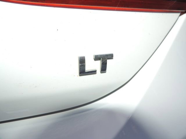 Certified 2017 Chevrolet Cruze LT w/ Convenience Package image 18