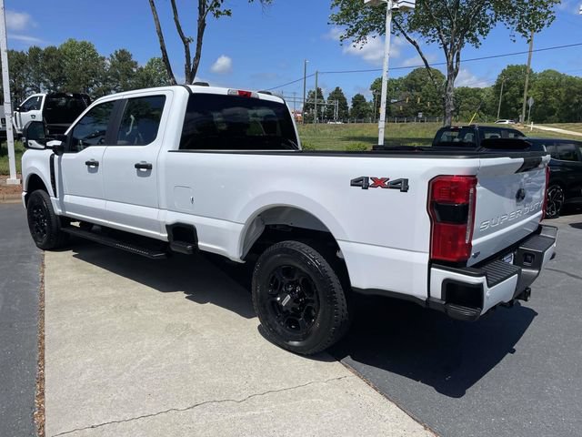 Used 2024 Ford F250 XL w/ STX Appearance Package AWD/4WD image 4