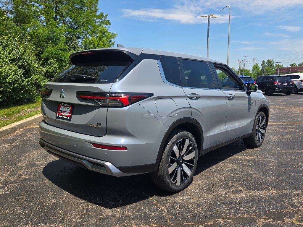 New 2026 Mitsubishi Outlander SE AWD/4WD image 11