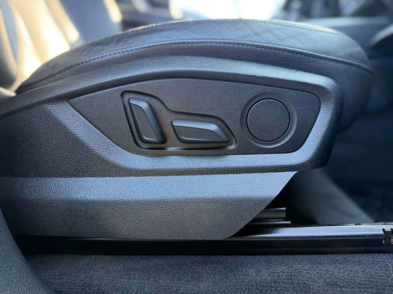 Used 2017 Audi Q7 2.0T Premium image 27