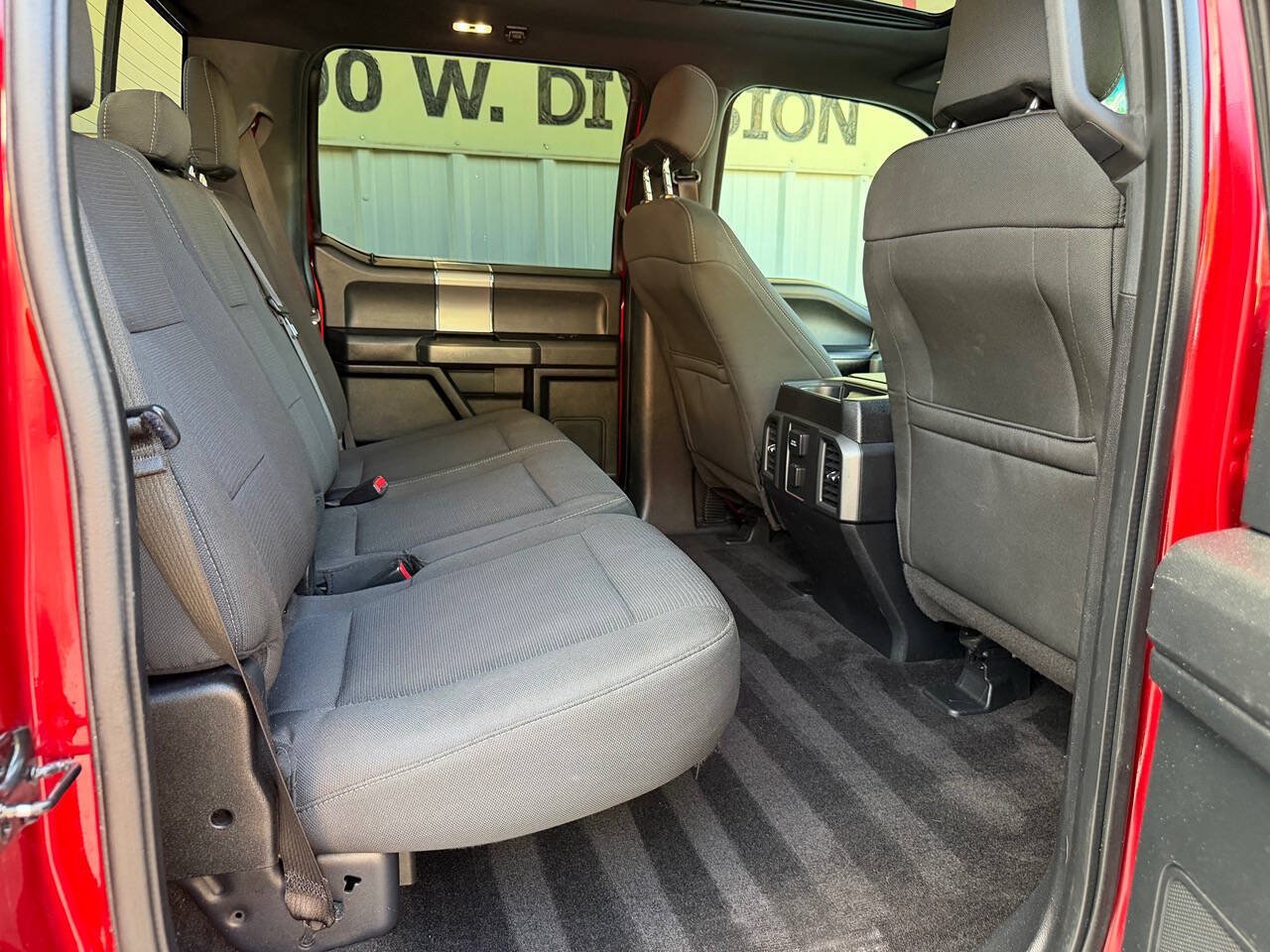 Used 2016 Ford F150 XLT w/ Equipment Group 302A Luxury AWD/4WD image 15