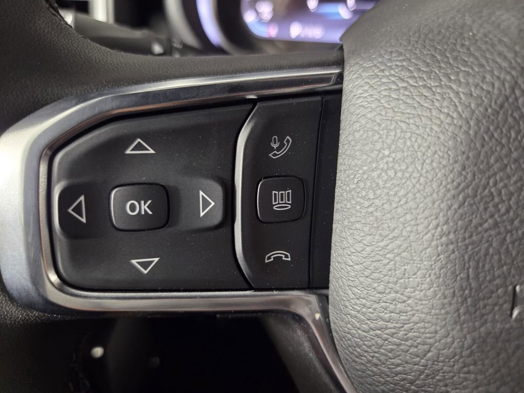 New 2026 RAM 2500 Laramie AWD/4WD image 14