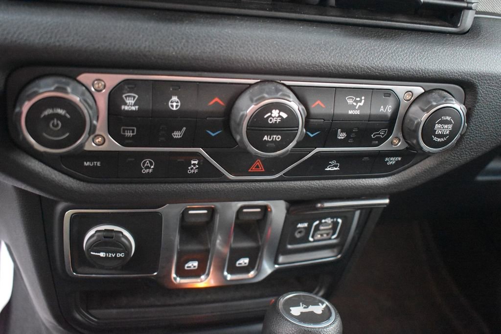 Used 2024 Jeep Wrangler Sport S image 28