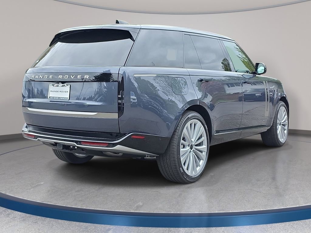 New 2026 Land Rover Range Rover Long Wheelbase SE AWD/4WD image 5