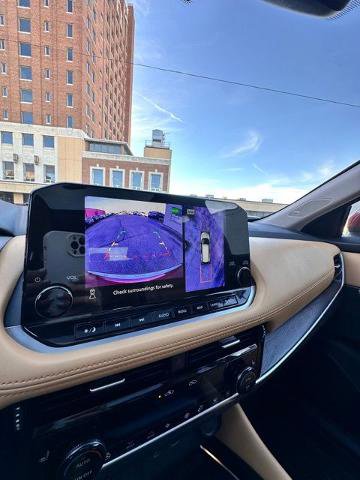 Certified 2023 Nissan Rogue Platinum w/ Platinum Premium Package image 13