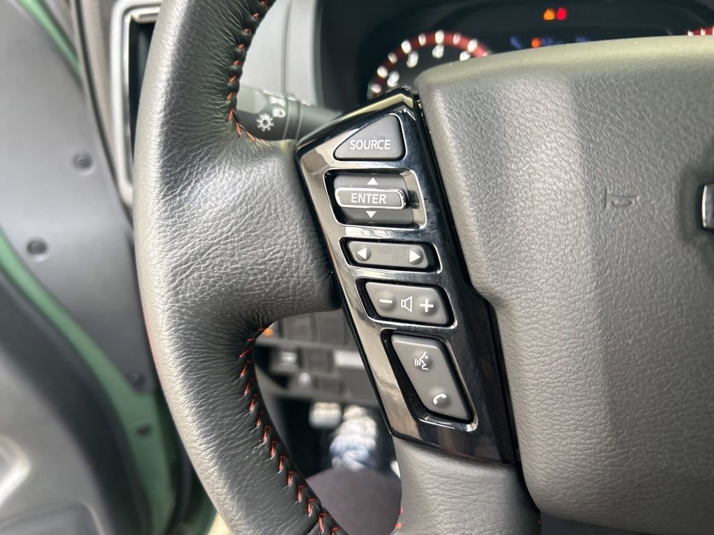 Used 2025 Nissan Frontier Pro-X RWD image 49