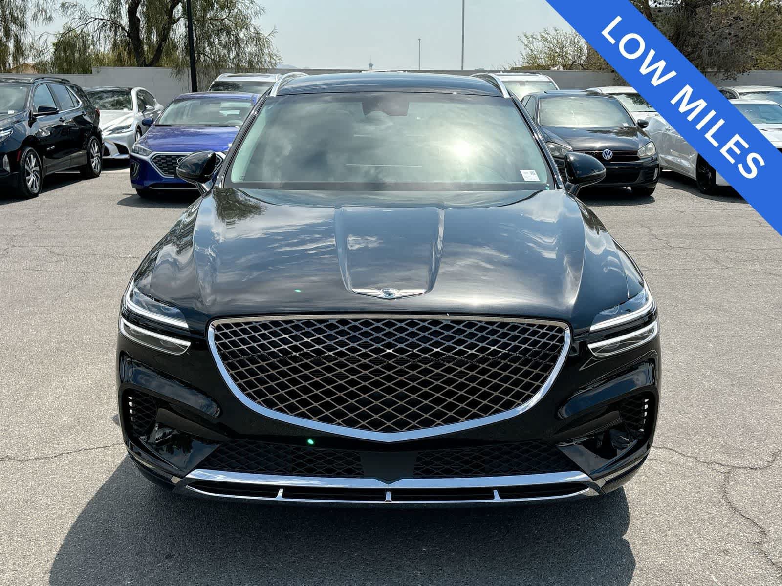 Certified 2024 Genesis GV70 2.5T AWD/4WD image 14