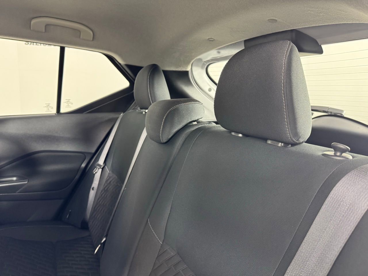 Used 2021 Nissan Kicks S image 21