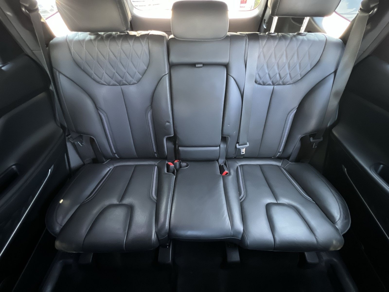 Used 2021 Hyundai Santa Fe Calligraphy w/ Cargo Package AWD/4WD image 15