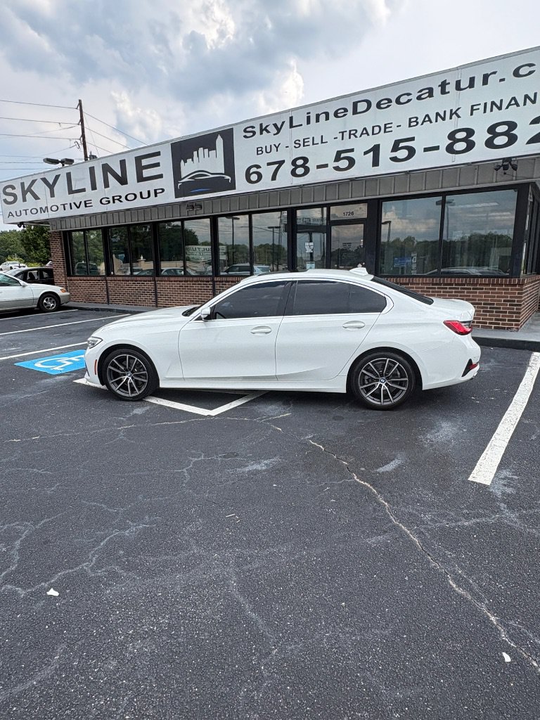 Used 2021 BMW 330i Sedan w/ Driving Assistance Package RWD image 8
