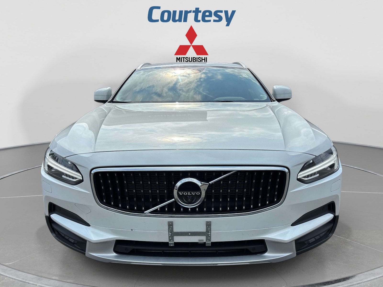 Used 2020 Volvo V90 T6 Cross Country w/ Protection Package Premier AWD/4WD image 7