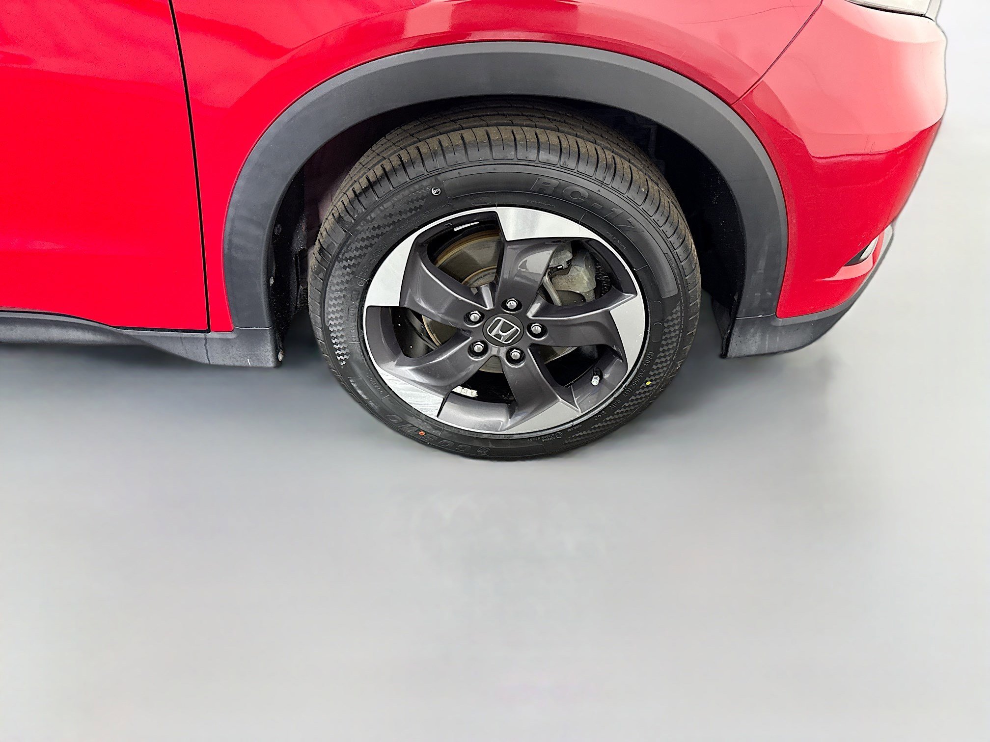 Used 2018 Honda HR-V EX image 28
